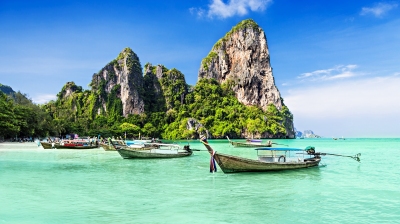 Longtale Boote in Phuket Thailand (saiko3p)  lizenziertes Stockfoto 
Infos zur Lizenz unter 'Bildquellennachweis'